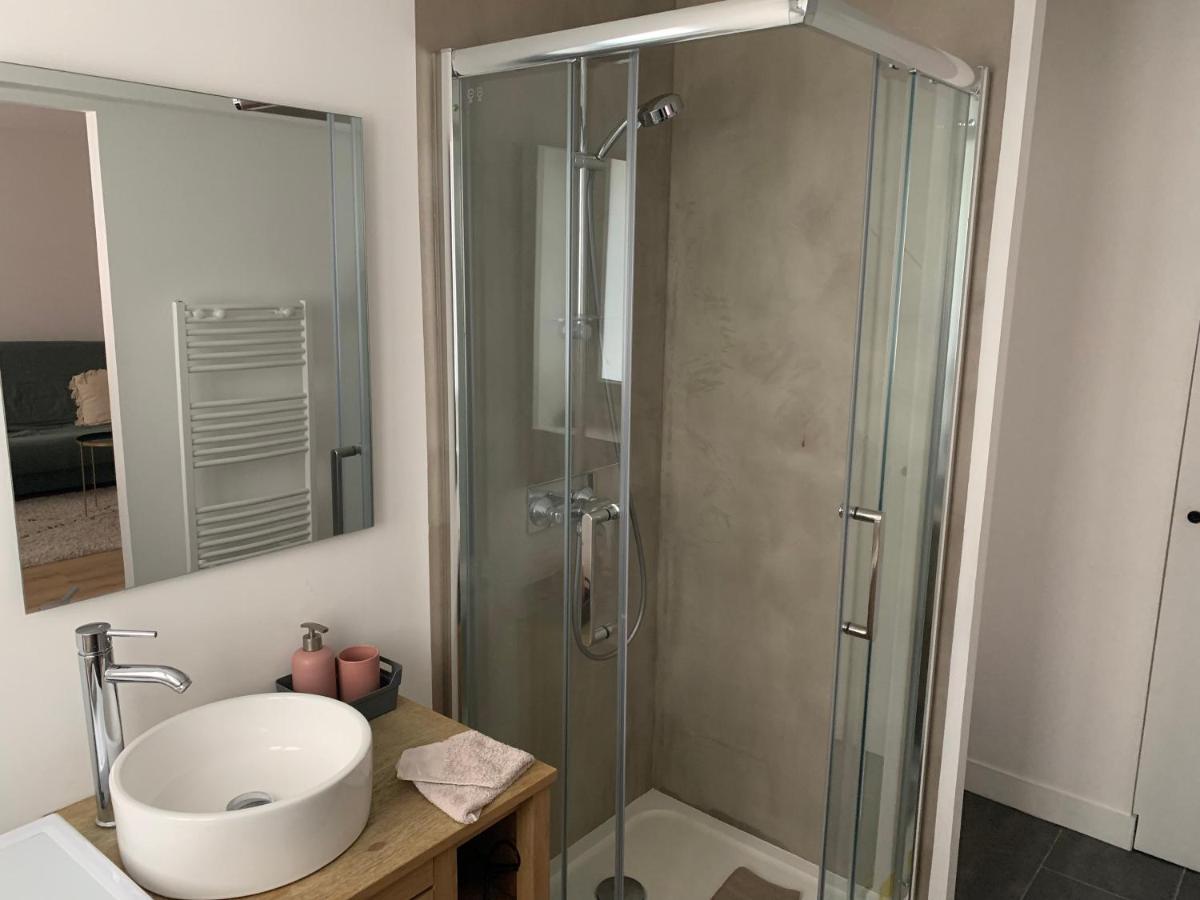 Blue Studio Cosy Et Calme Proche Du Centre Avec Tv Et Wifi ラ・ロシェル エクステリア 写真